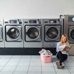 Laundromat 3 Shutterstock 1331464454 (1)